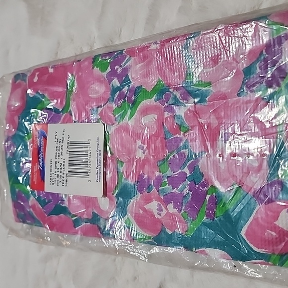 VINTAGE PAPER TABLECOVER. TROPIFLORAL - Picture 1 of 4